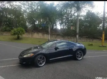 Mitsubishi eclipse 2006 gasolina