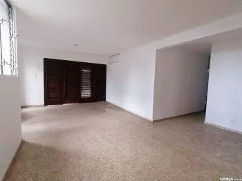 Apartamento en sector dn - gazcue 3 habitaciones 2 parqueos