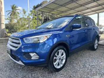 Ford escape 2017 se