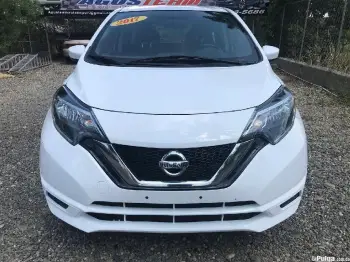 Nissan versa note 2017