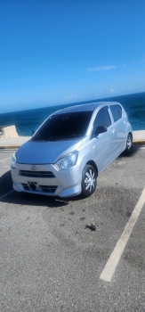 Daihatsu mira año 2018