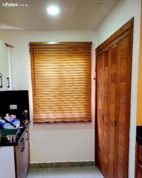 Vendo cortina vinil tipo madera
