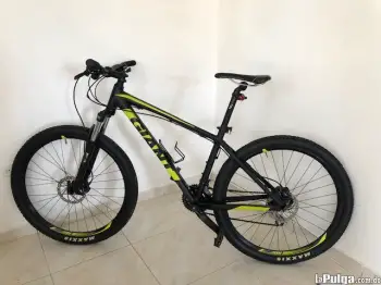 Bicicleta giant talon 3