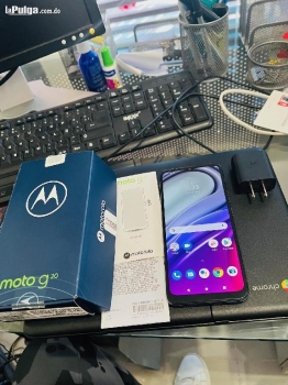 Motorola g20 128gb de claro en su caja