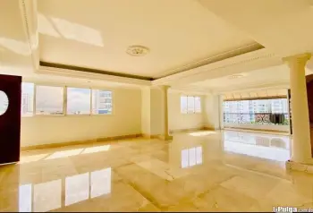 Se vende hermoso y amplio penthouse en la urbanizaciÓn real