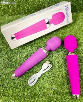 Dildo con 16 vibraciones delivery disponible