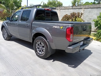 Nissan frontier 2021 pro 4x gas/gasolina