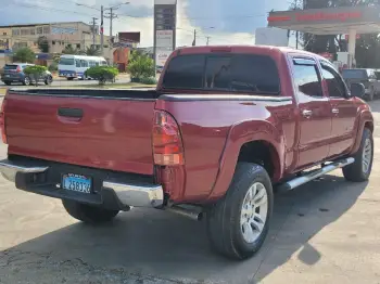 Vendo toyota tacoma 2006