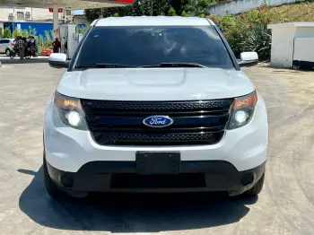 Vendo  ford explorer  2015