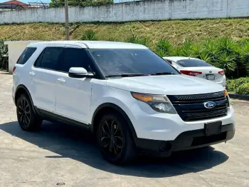 Vendo  ford explorer  2015