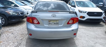 Toyota corolla le 2009