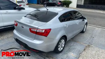 Kia rio 2013