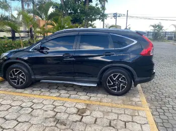 Oportunidad honda crv lx 2016 negra  como nueva