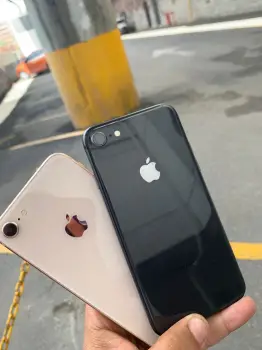 Iphone 8 normal  sellado desbloqueado