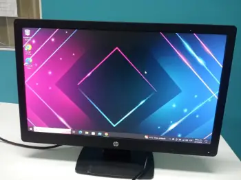 Monitor hp p240va led