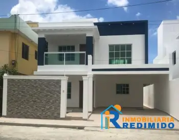 Casa 2 niveles en construcción próximo a la av ecológica