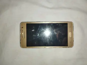 Vendo 4 equipos de teléfonos leer la descripción