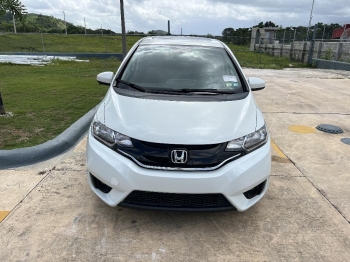 Honda fit ex 2017  en hato mayor