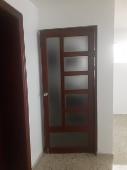 Apartamento en piantini tres habitaciones en alquiler