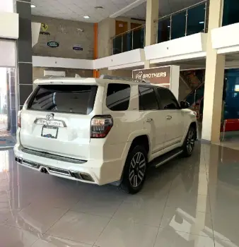 2017 toyota 4runner sr5  en santo domingo dn