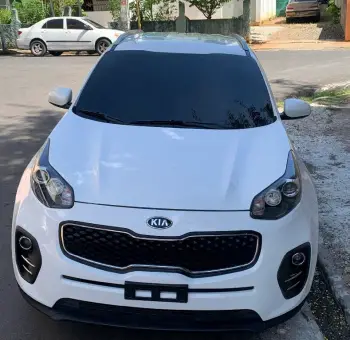 Kia sportage lx 4x2 2017 75000 millas