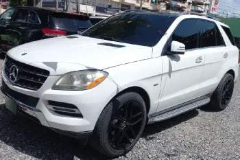 Jeepeta mercedes 2012 benz ml350 blanca