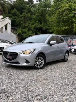 Mazda demio full 2018