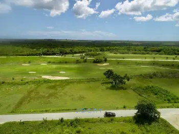 Jochy real estate vende terreno en la estancia la romana