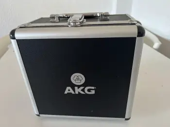 Micrófono condensador akg p420