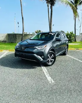 Toyota rav4 xle adventure 2018 en santo domingo este