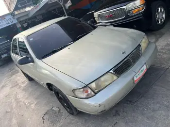 Nissan sentra año 2001