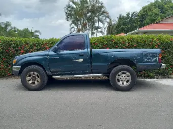 Toyota tacoma mecánica 4x4 1996 en moca