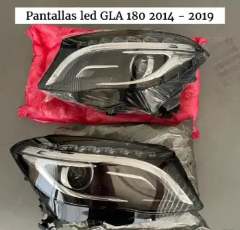 Mercedes benz gla pantallas led