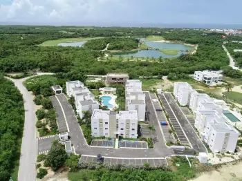 Jochy real estate vende apartamento en playa nueva romana