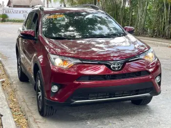 Toyota rav4 xle 2018 en duarte