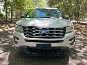 Ford explorer 4x4 2017 en duarte