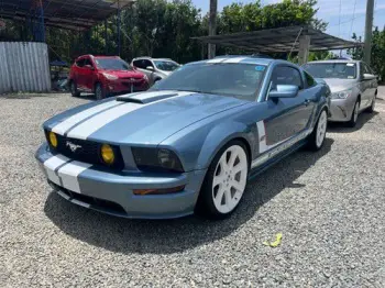 Ford mustang 2005 en duarte