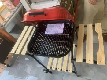 Bbq de carbón nuevo