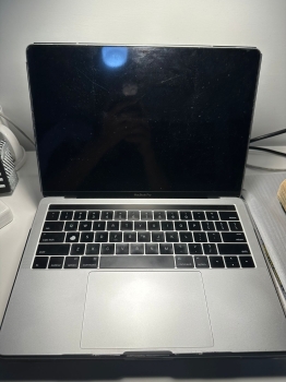 Vendo macbook pro 13 inch 2016