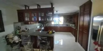 Se vende amplia casa en prado oriental autopista san isidro