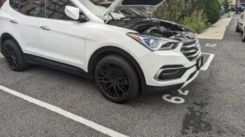 Hyundai santa fe sport 2018 clean carfax