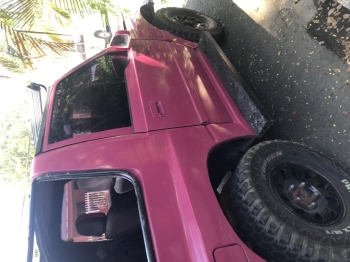 Se vende jeep tracker todo terreno  en la vega
