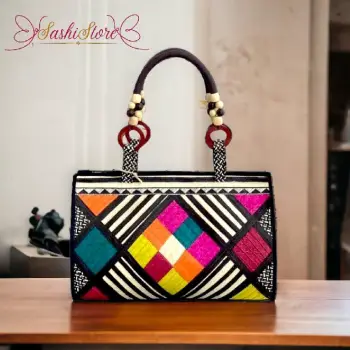 Hermosos bolsos de mano artesanales