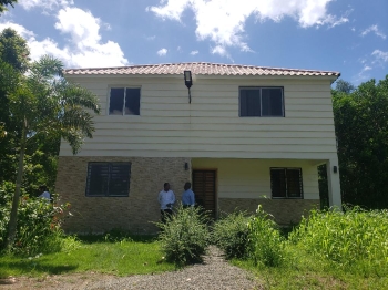 Villa en carretera bayaguana las americas lagos de los reyes