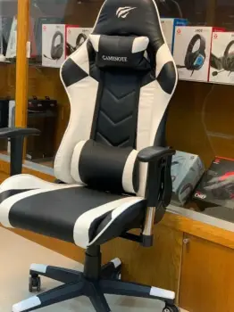 Silla gaming reclínable