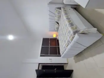 Ensanche quisqueya. apto. amueblado con todo nuevo
