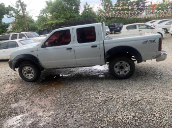 Nissan frontier  2006 4x4 diesel mecánica