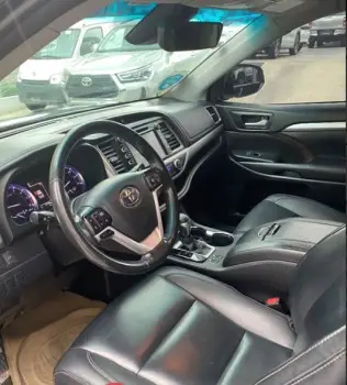 Toyota highlander 2019