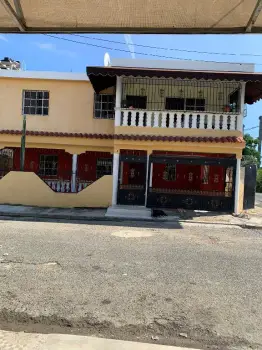 Se alquila  casa santo domingo este