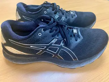 tennis gel-nimbus23 platinum asics 7.5 rd 4500